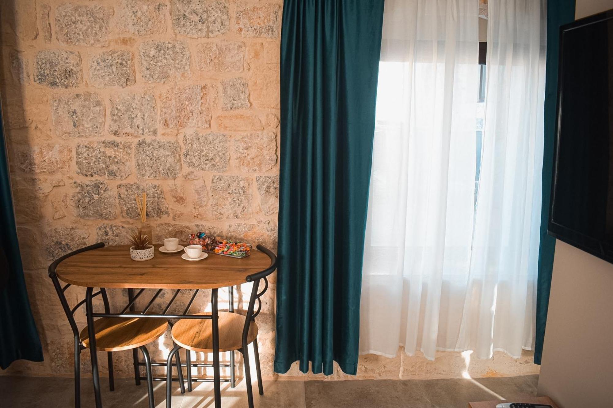 Apartments Jelovic Sinj Dış mekan fotoğraf